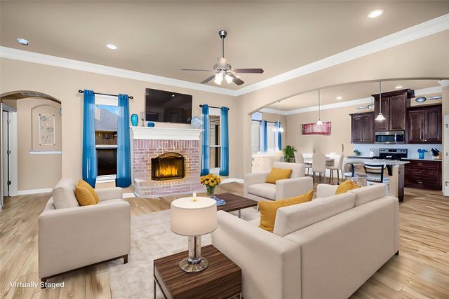 313 Donna Circle, Granbury, TX 76049