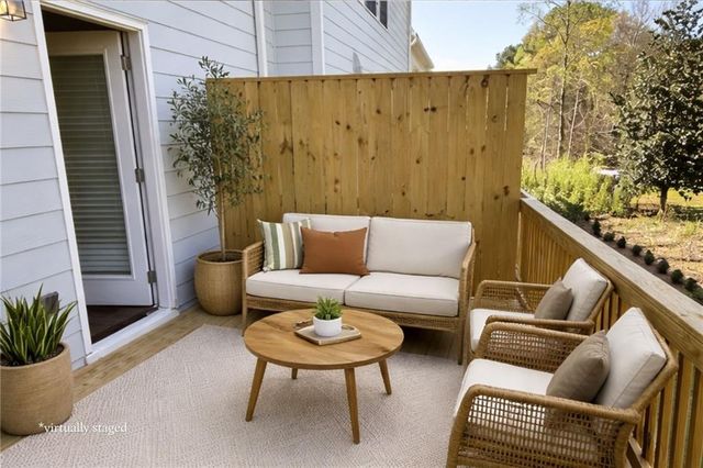 5720 Schelton Place SE, Mableton, GA 30126