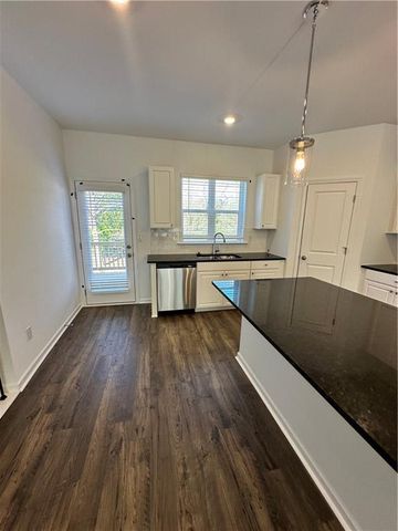 5720 Schelton Place SE, Mableton, GA 30126