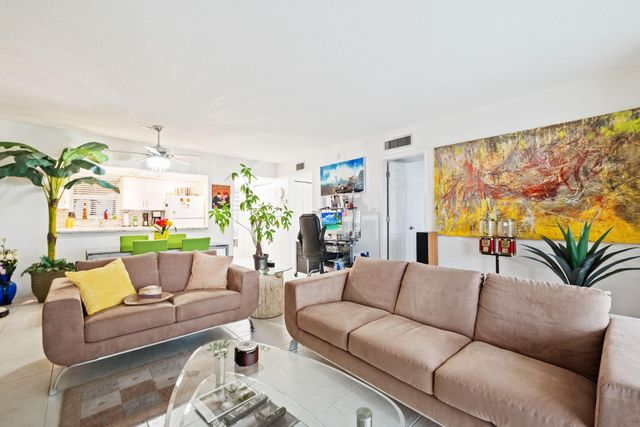 303 N Riverside Dr 503, Pompano Beach, FL 33062