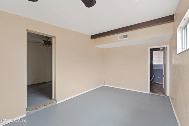 1501 W La Pasadita Street, Tucson, AZ 85705