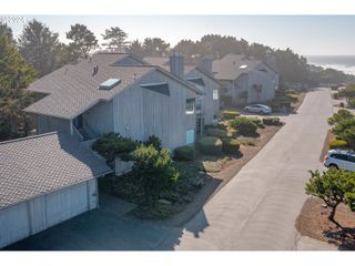 4175 N HIGHWAY 101 M2, Depoe Bay, OR 97341