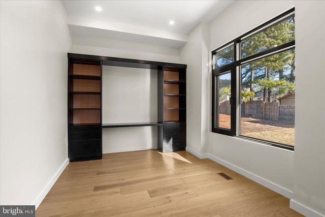 12800 7TH ST, Bowie, MD 20720