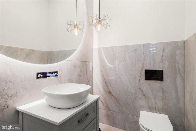 12800 7TH ST, Bowie, MD 20720