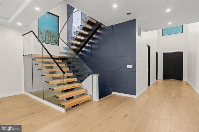 12800 7TH ST, Bowie, MD 20720