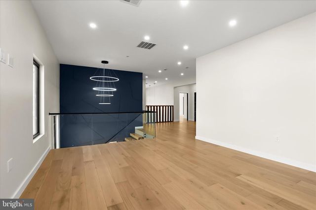 12800 7TH ST, Bowie, MD 20720