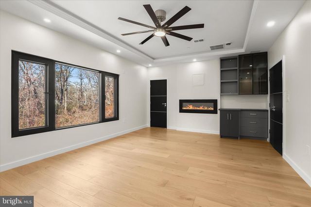 12800 7TH ST, Bowie, MD 20720