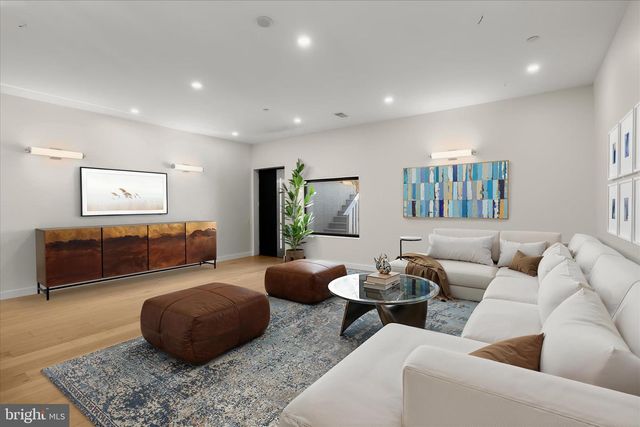 12800 7TH ST, Bowie, MD 20720