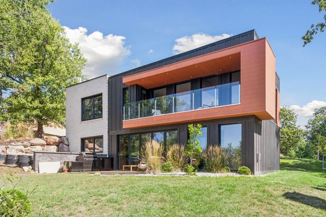 3318 W Owasso Boulevard, Shoreview, MN 55126