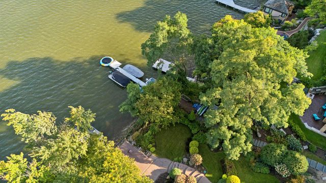 3318 W Owasso Boulevard, Shoreview, MN 55126