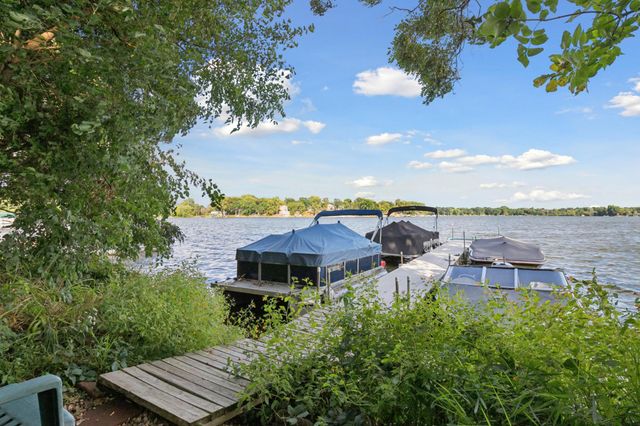 3318 W Owasso Boulevard, Shoreview, MN 55126
