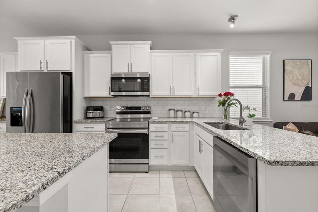 17325 BRACKEN FERN LANE, Clermont, FL 34714