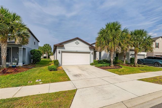 17325 BRACKEN FERN LANE, Clermont, FL 34714