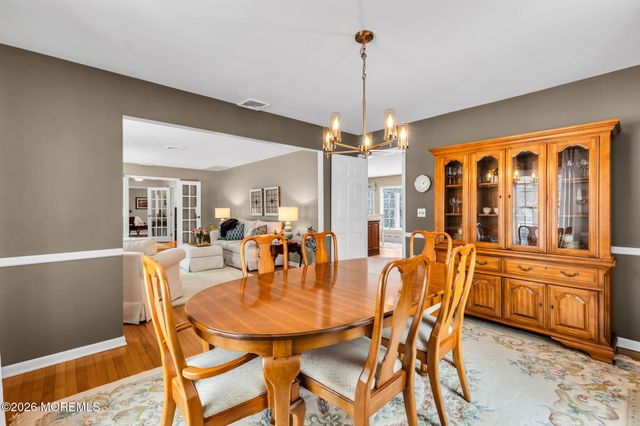 7 Flora Drive, Holmdel, NJ 07733