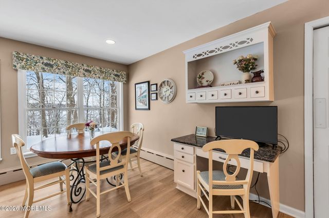 7 Flora Drive, Holmdel, NJ 07733