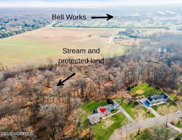 7 Flora Drive, Holmdel, NJ 07733