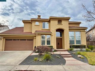 9348 Mediar Dr, San Ramon, CA 94582