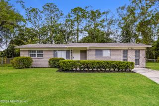 8326 SANTMAN Court, Jacksonville, FL 32221
