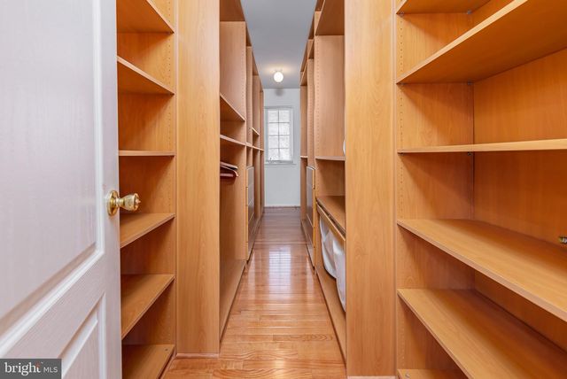 10 MORNING GLORY CIR, Mullica Hill, NJ 08062