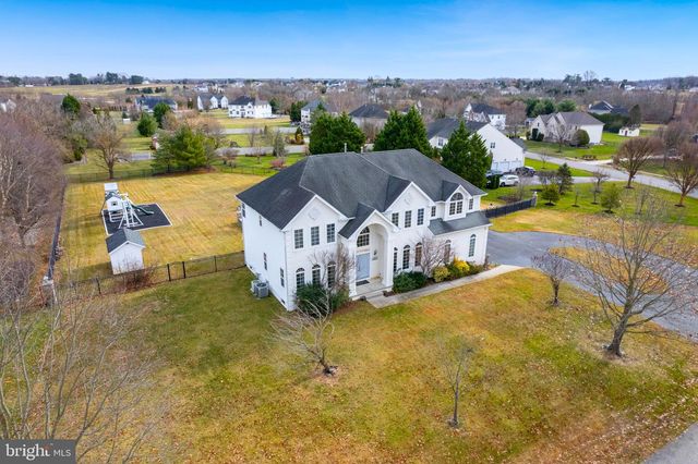 10 MORNING GLORY CIR, Mullica Hill, NJ 08062