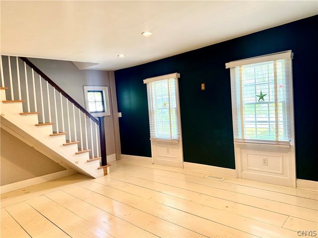 8 William Street, Cazenovia, NY 13035