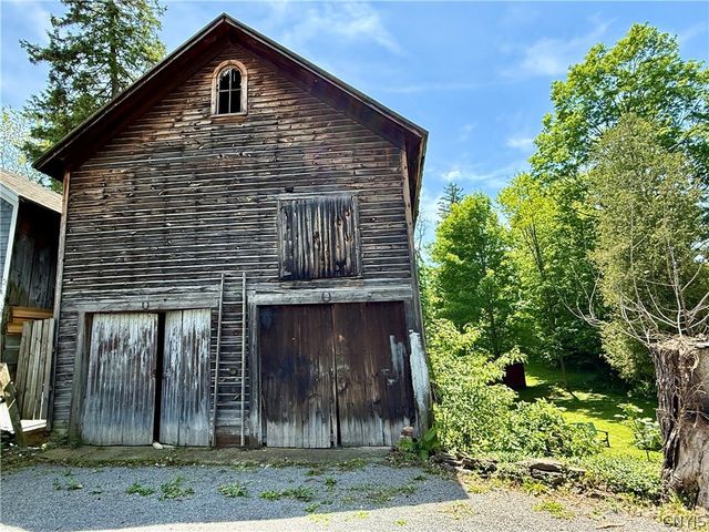 8 William Street, Cazenovia, NY 13035