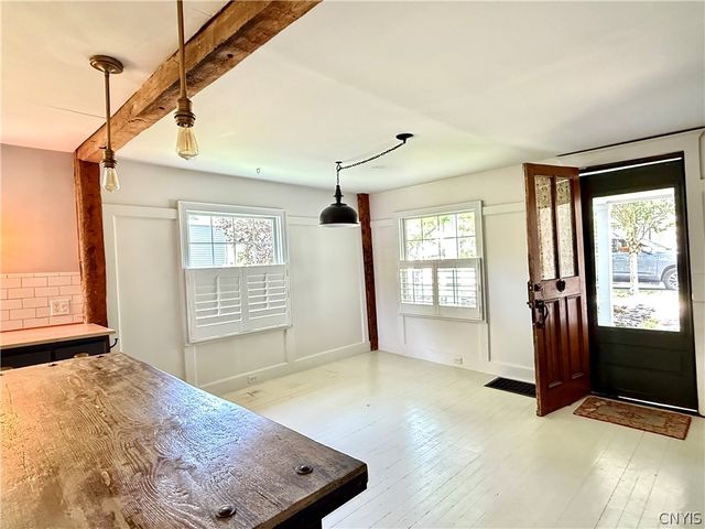 8 William Street, Cazenovia, NY 13035