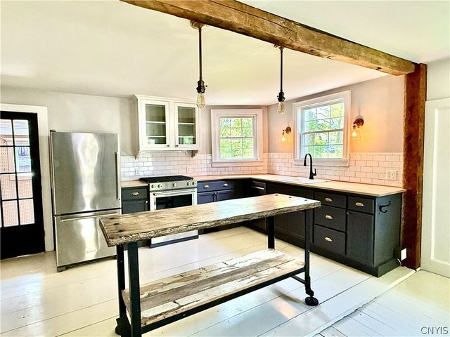 8 William Street, Cazenovia, NY 13035