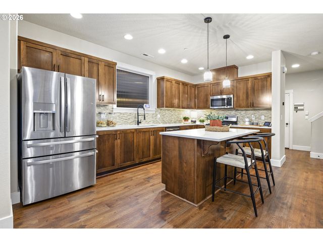 28930 Sw GENEVA Loop, Wilsonville, OR 97070