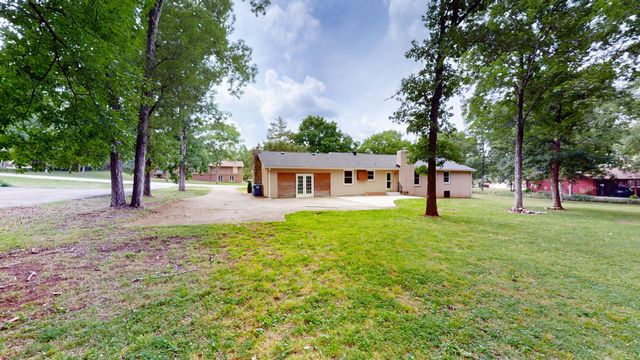 121 Spring Cir, Smyrna, TN 37167