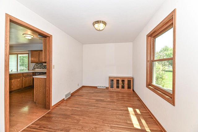 8940 S Patricia BOULEVARD, Oak Creek, WI 53154