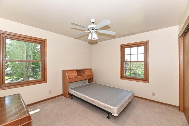 8940 S Patricia BOULEVARD, Oak Creek, WI 53154