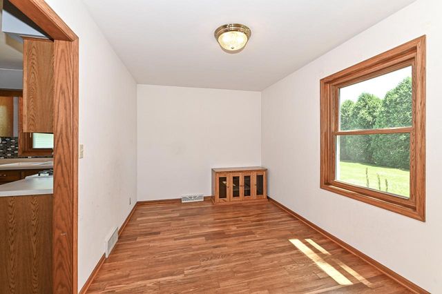 8940 S Patricia BOULEVARD, Oak Creek, WI 53154