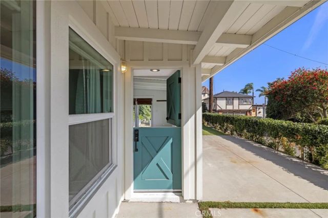 216 Cajon Street, Laguna Beach, CA 92651