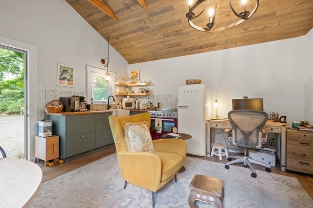 168 Ames St, Sharon, MA 02067