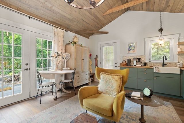168 Ames St, Sharon, MA 02067