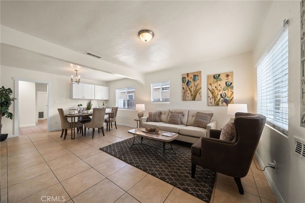 1547 W 65th, Los Angeles, CA 90047 — photo 4
