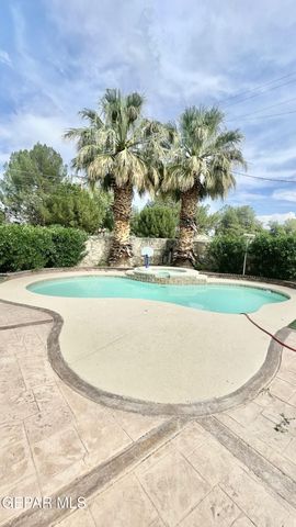 654 NORMA RAE Court, El Paso, TX 79932