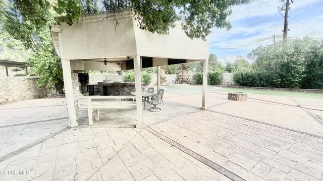 654 NORMA RAE Court, El Paso, TX 79932