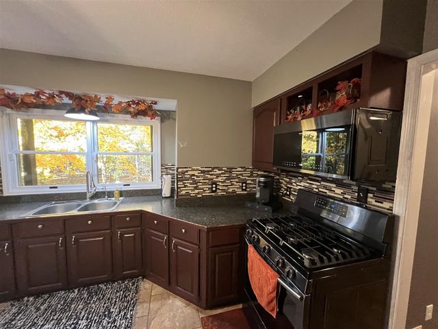 177 W 96th Street, Grant, MI 49327