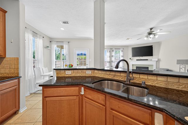 6230 Hollydale Ridge Lane, Katy, TX 77494