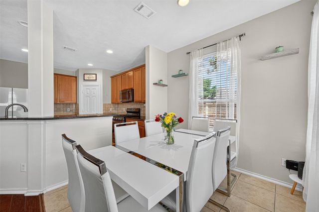 6230 Hollydale Ridge Lane, Katy, TX 77494