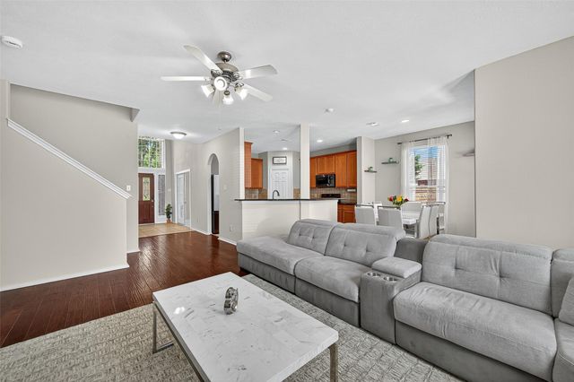 6230 Hollydale Ridge Lane, Katy, TX 77494