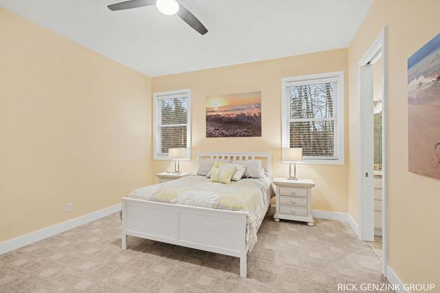 6288 Hawthorne Court, Saugatuck, MI 49453