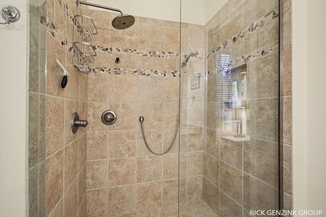 6288 Hawthorne Court, Saugatuck, MI 49453