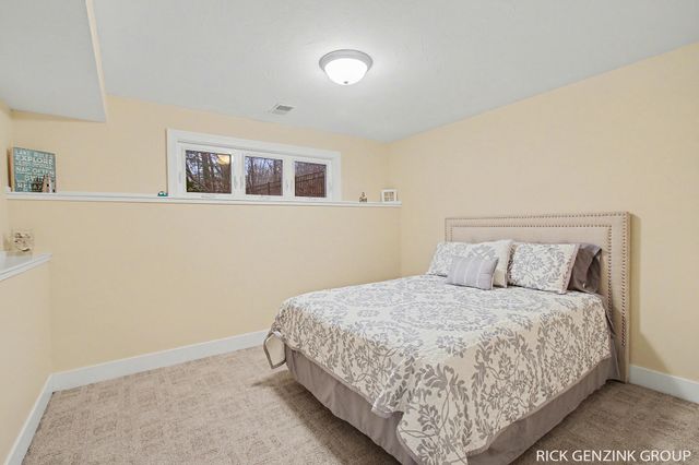 6288 Hawthorne Court, Saugatuck, MI 49453