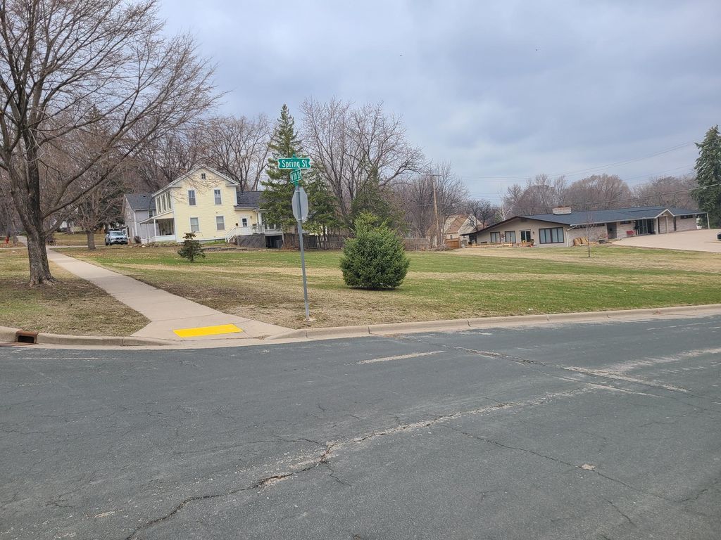 306 5th Street W, Hastings, MN 55033 — exterior