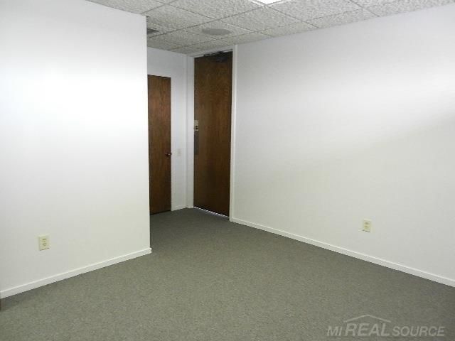 25779 Kelly Road, Roseville, MI 48066