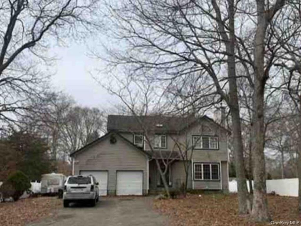 96 Church Drive, Mastic Beach, NY 11951