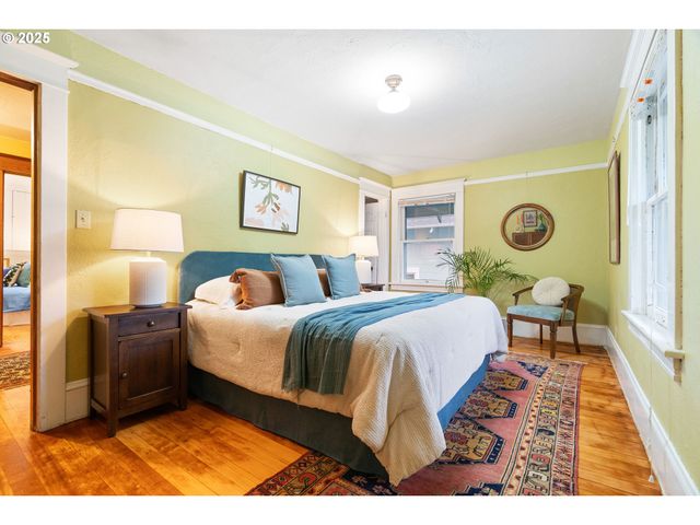 1600 Se 32ND Ave, Portland, OR 97214